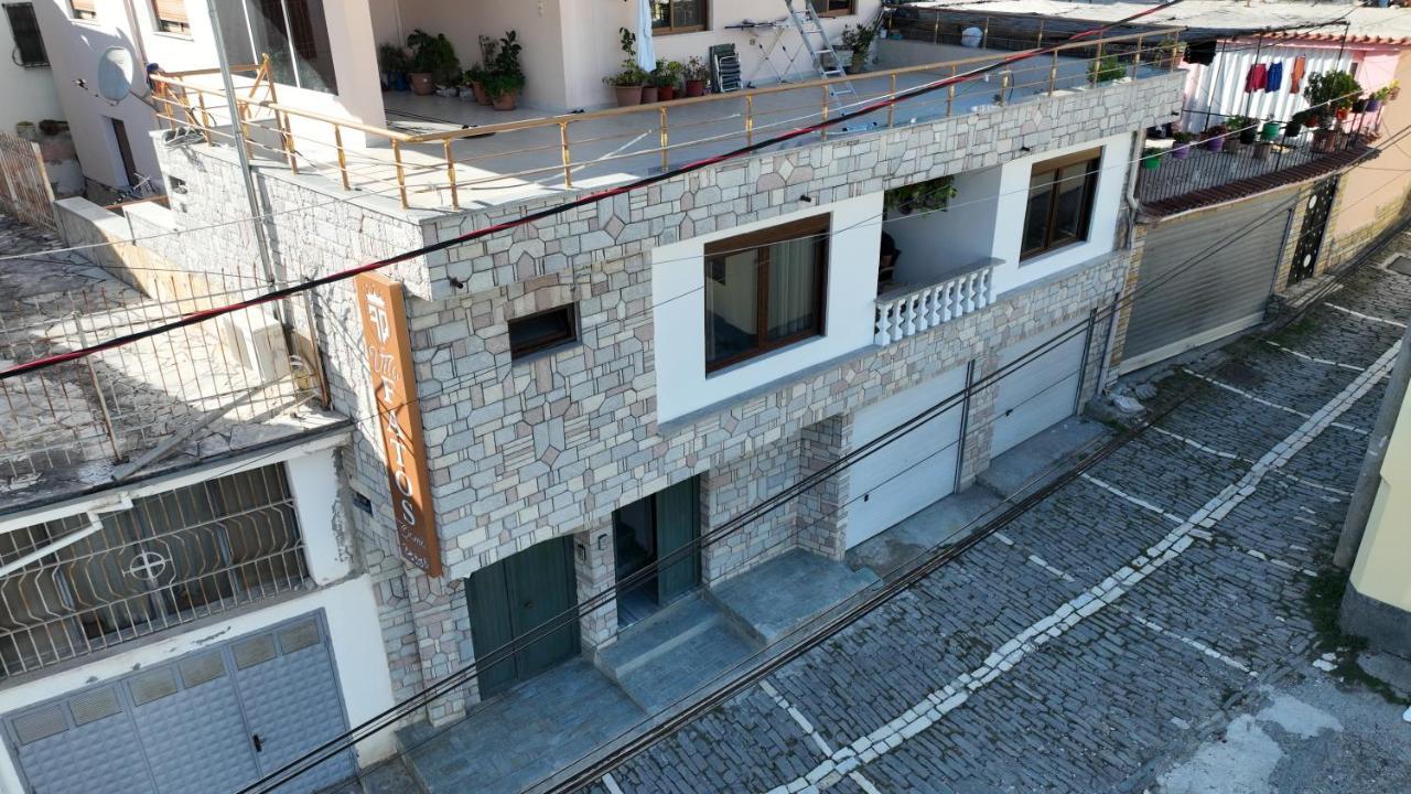 Vila Fatos Qama Berat Buitenkant foto